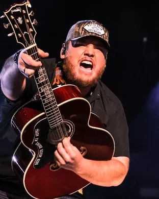 Luke Combs