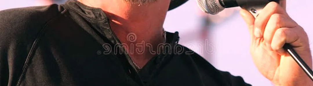 Trace Adkins